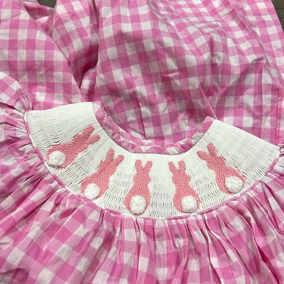 Pleats & Stitches smocked pink rabbit dress size 6 - Picture 5 of 8